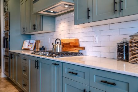Cabinet Painting vs. Cabinet Refacing: Which Is Better for Your Lexington Kitchen? Thumbnail